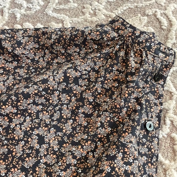 Universal Thread Mini Floral Peasant Popover - Picture 15 of 16